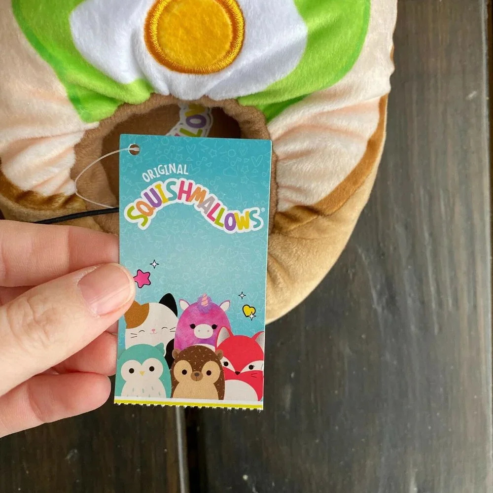 New Kellytoy Girl’s Squishmallow Sinclair the Avocado Toast Slippers Size 13/1